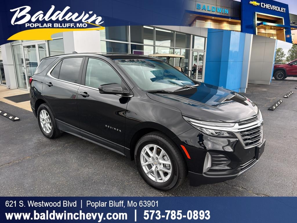 2024 Chevrolet Equinox LT in Mosaic Black Metallic — front three-quarter view